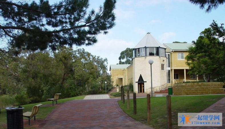 艾迪斯科文大学校内建筑