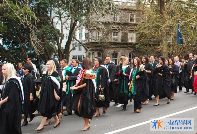 奥克兰大学6.15.2