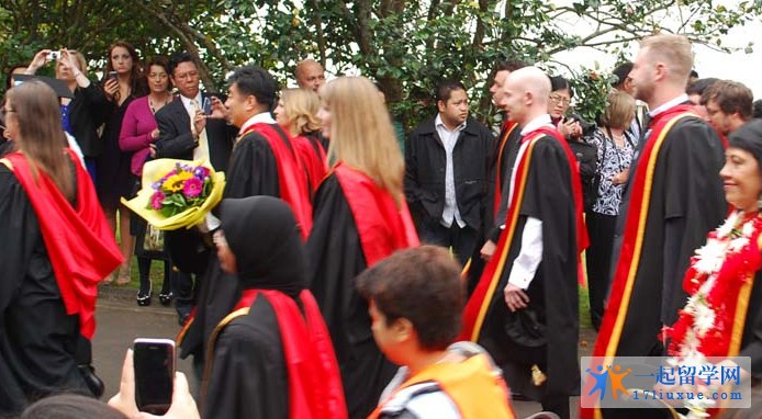 奥克兰大学6.15.6