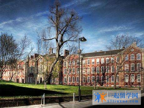 英国大学传媒与媒体研究(Communication and Media Studies)排名一览