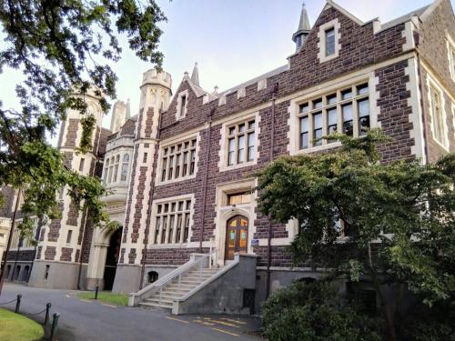 奥塔哥大学人文学院入学要求（申请条件）
